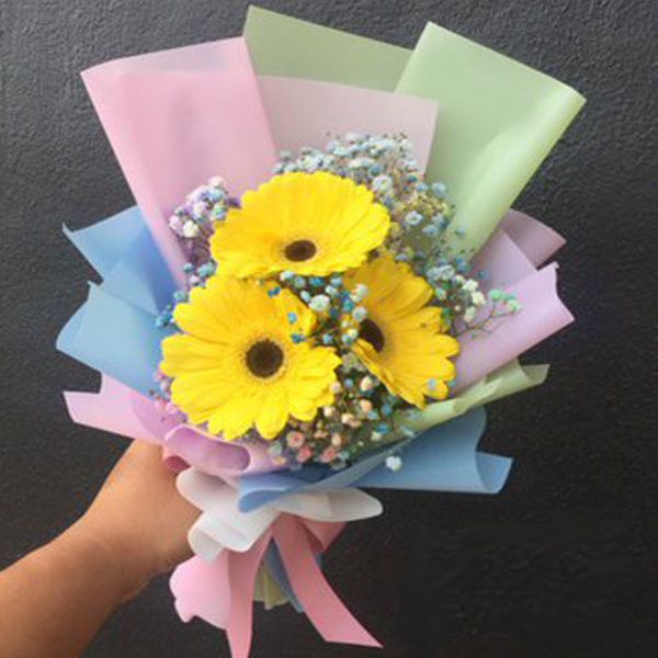 Hot Yellow Online Flower Delivery in India